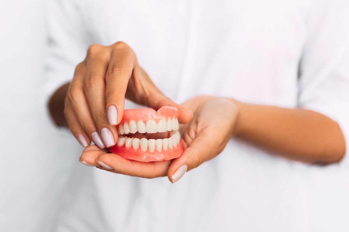 Permanent False Teeth vs Dentures: Why More Patients Are Choosing Fixed Solutions